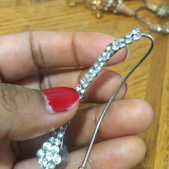 Full Coverage Earrings - Picture 3 of 4